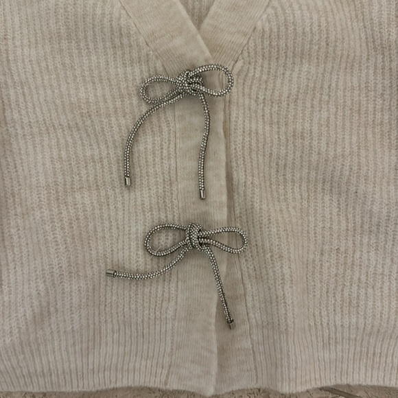 Bow Detail Cardigan - Picture 2 of 5
